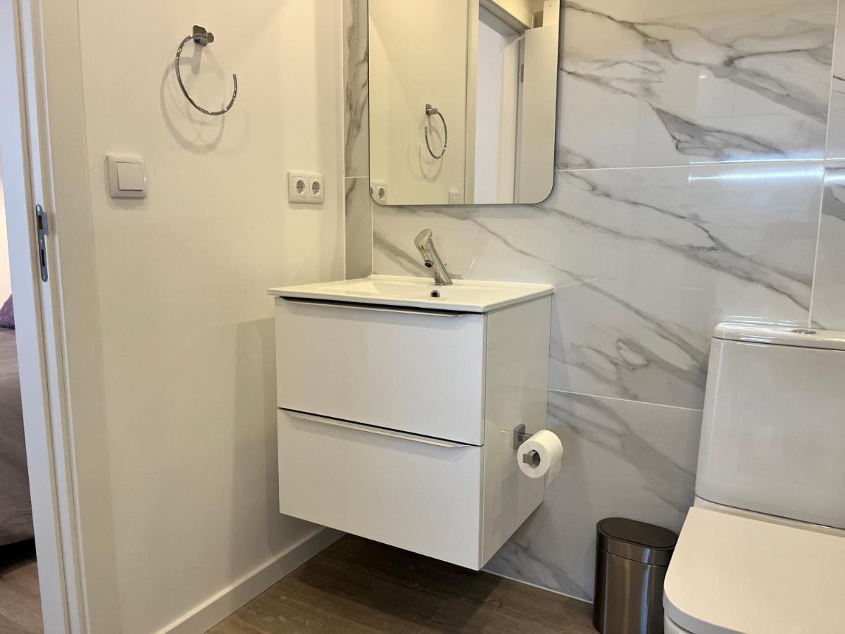 Axenic Retreat - Panoramic Ocean View, Sleeps 4, Ensuite Bathroom, New Redesign Sesimbra Exterior photo